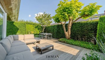 Exclusief wonen met zwembad, omgeven door groen