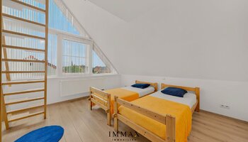 Exclusief wonen met zwembad, omgeven door groen