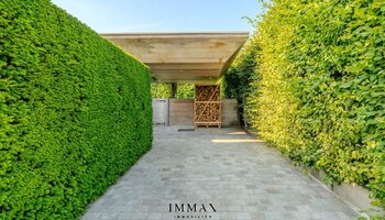 Exclusief wonen met zwembad, omgeven door groen