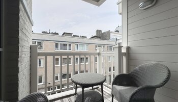 Ruim 3-SLK appartement met zuidgerichte terrassen gelegen in de Zoutelaan
