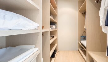 Ruim 3-SLK appartement met zuidgerichte terrassen gelegen in de Zoutelaan