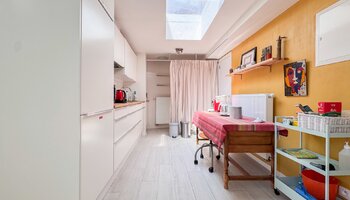 Spacieuse maison prête à emménager aux multiples possibilités