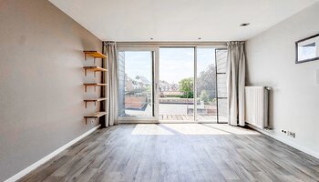 Spacieuse maison prête à emménager aux multiples possibilités