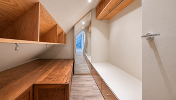 Spacieuse maison prête à emménager aux multiples possibilités
