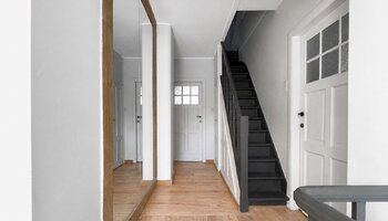 Maison lumineuse avec bureau et terrasse