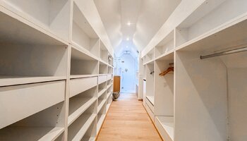 Maison lumineuse avec bureau et terrasse
