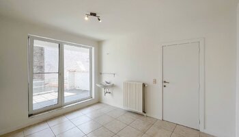 Ruim twee slaapkamer appartement