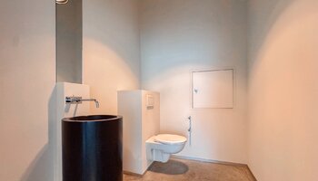 Polyvalent handelspand/kantoor op uitstekende locatie (AAA+)