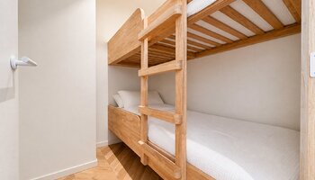 Prachtig gerenoveerd duplex-hoekappartement nabij de Lippenslaan