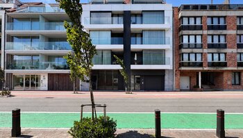 Prachtig 3-SLK appartement met twee terrassen gelegen nabij het Alfred Verweeplein en de Lippenslaan 