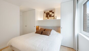 Prachtig gerenoveerd hoekappartement met 3-SLK in het centrum vlabij  het Van Bunnenplein en de zee