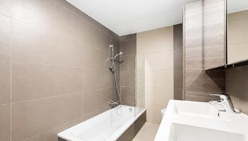 Spacieux appartement prêt à emménager avec 2 chambres et parking