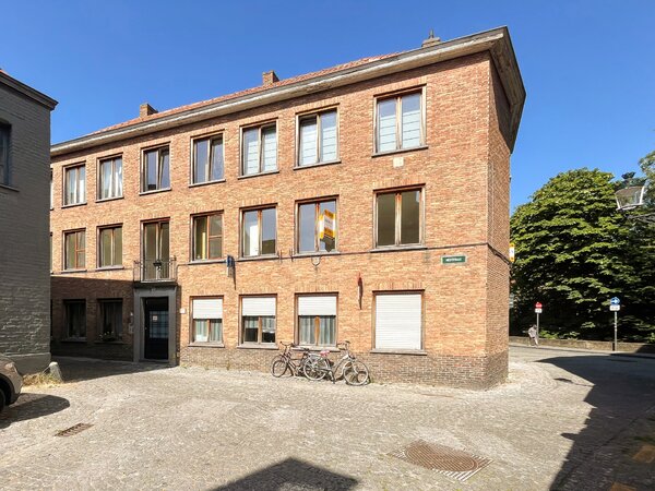Ruim twee slaapkamer appartement