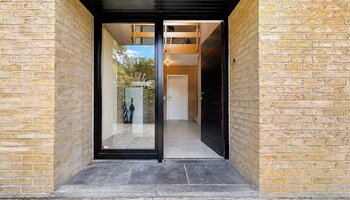 Villa met 6 kamers op een uiterst gegeerde en groene ligging