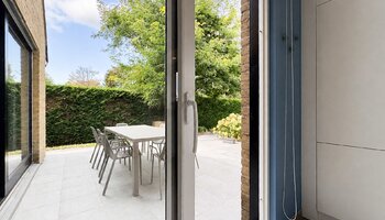 Villa met 6 kamers op een uiterst gegeerde en groene ligging