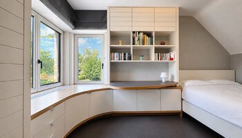 Villa met 6 kamers op een uiterst gegeerde en groene ligging