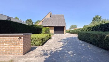Villa met 6 kamers op een uiterst gegeerde en groene ligging