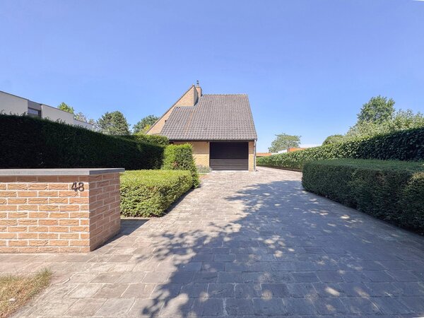 Villa met 6 kamers op een uiterst gegeerde en groene ligging