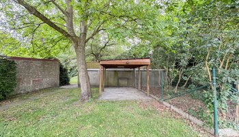 Terrain de 705 m² avec grange de 130 m² 