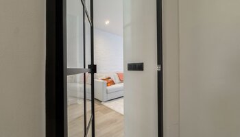 Gerenoveerde stadswoning met 4 slaapkamers op top ligging