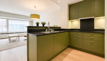 Mooi 2-SLK appartement nabij de Lippenslaan en de zee