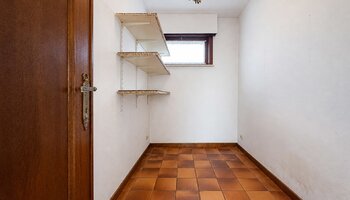 Villa met dubbele garage en atelier op landelijke ligging