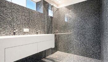 Appartement de caractère rénové proche du centre