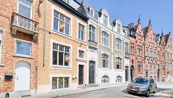 Appartement de caractère rénové proche du centre