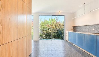 Sfeervol duplexappartement met authentieke charme aan de Ezelpoort