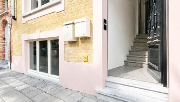 Sfeervol duplexappartement met authentieke charme aan de Ezelpoort