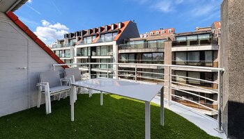 Appartement en duplex unique, avec ascenseur privé et grandes terrasses, situé près de la place Rubens