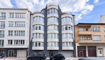Appartement en duplex unique, avec ascenseur privé et grandes terrasses, situé près de la place Rubens