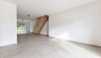 Volledig afgewerkte Halfopen nieuwbouwwoning