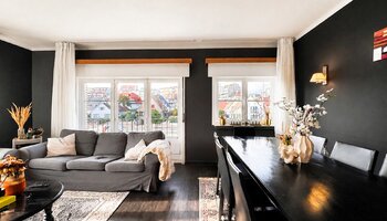 Appartement de 3 pièces, avec une grande terrasse et une vue dégagée, près de la plage d'Albert