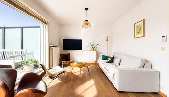 Penthouse met groot terras en  1-SLK gelegen nabij de Zeedijk, het Van Bunnenplein en de Lippenslaan