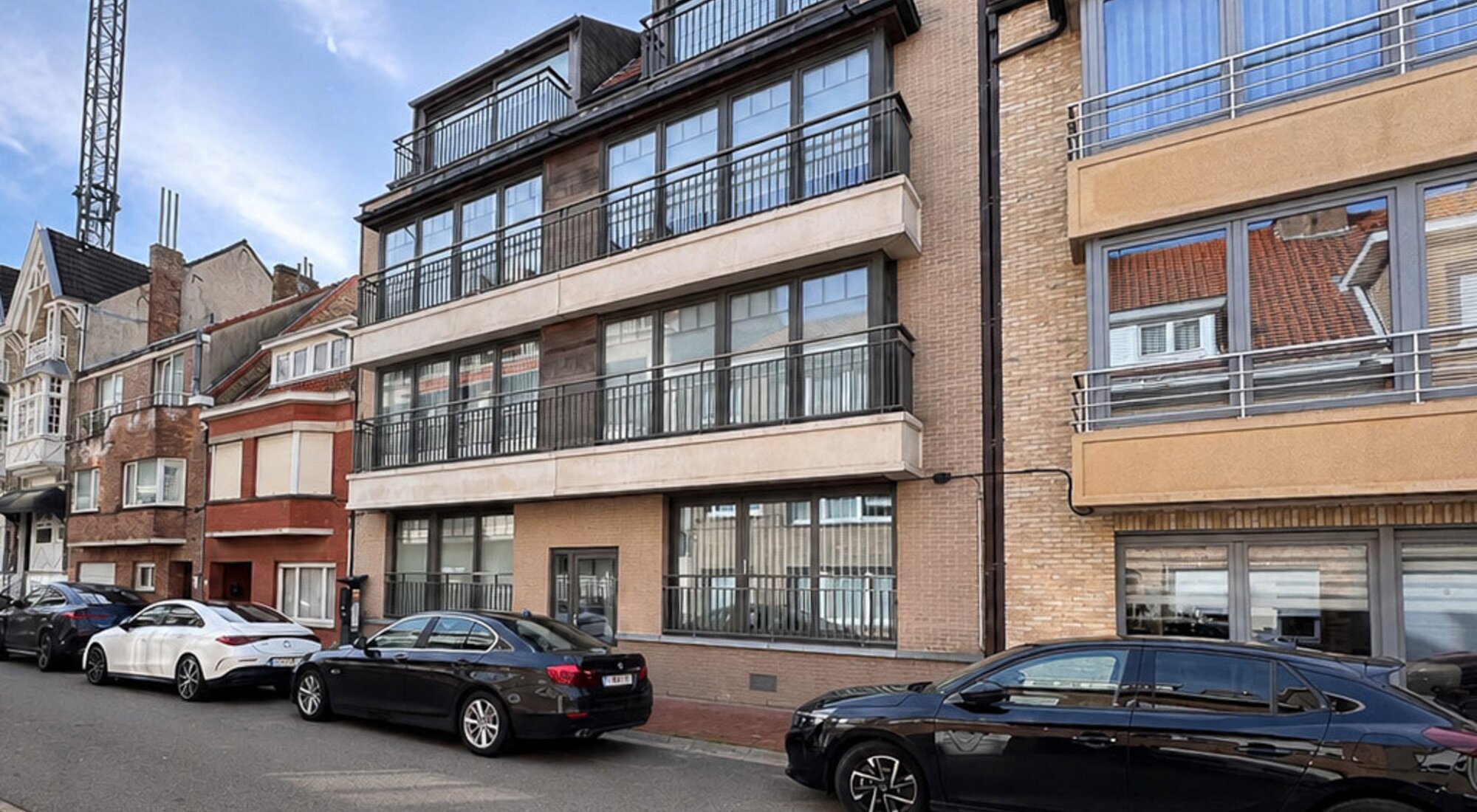 Appartement 2SLK spacieux et récent avec terrasse exposée au sud, près de la Lippenslaan