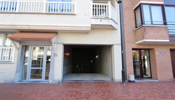 Gemakkelijk toegankelijke tandemgaragebox te Knokke