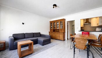 Charmant appartement 1SLK avec vue dégagée, à proximité de la mer et des commerces