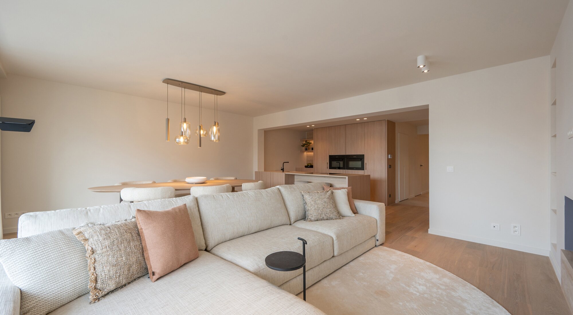 Luxueus gerenoveerd 3SLK-appartement met open zicht