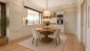 Villa met dubbele garage en atelier op landelijke ligging