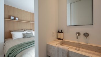 Prachtig gerenoveerd 3SLK-appartement met grote terrassen in de Kustlaan