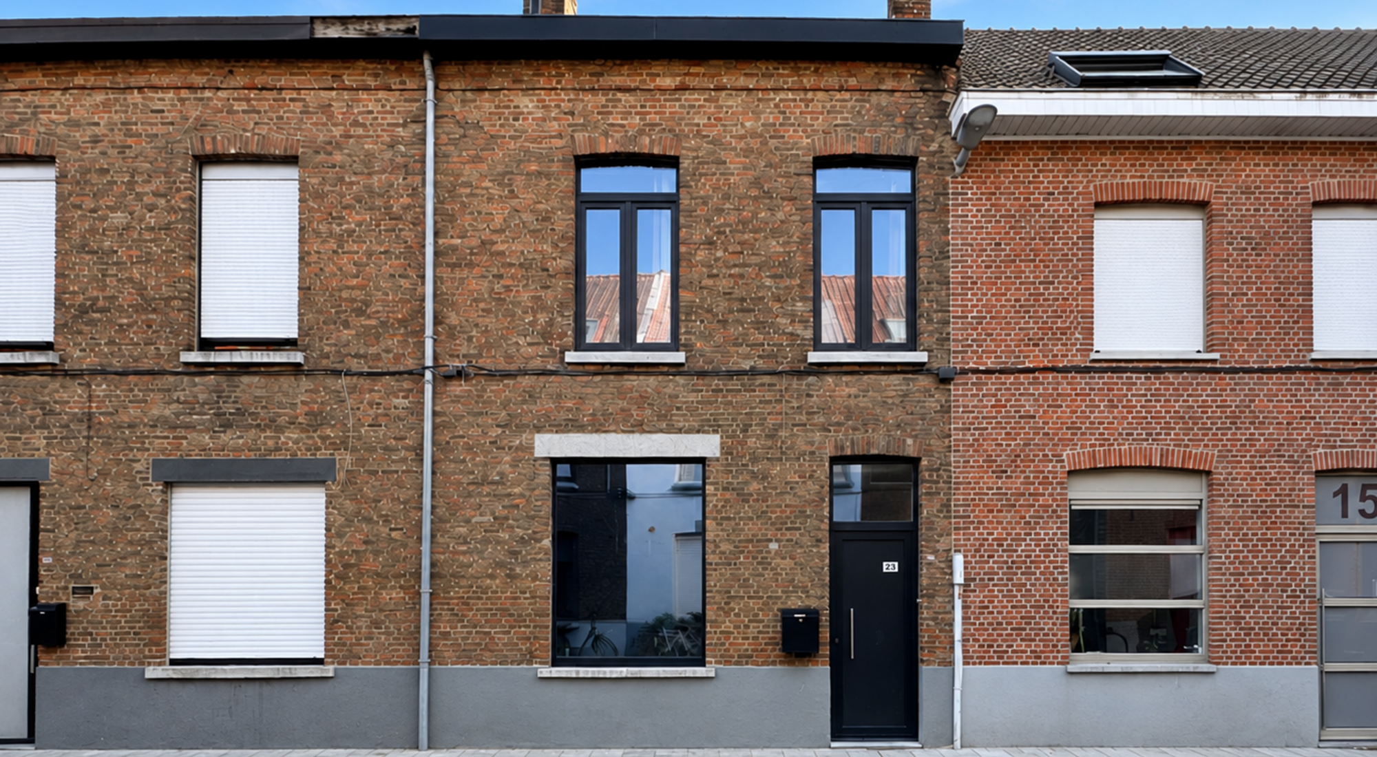 Maison à rénover comprenant 3 chambres et une dépendance