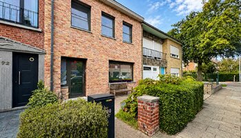 Energiezuinige gerenoveerde woning met 4 slaapkamers
