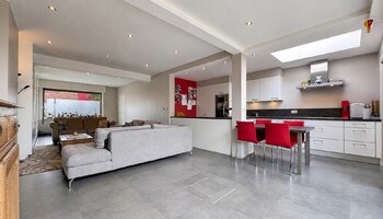 Energiezuinige gerenoveerde woning met 4 slaapkamers