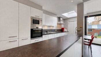 Energiezuinige gerenoveerde woning met 4 slaapkamers