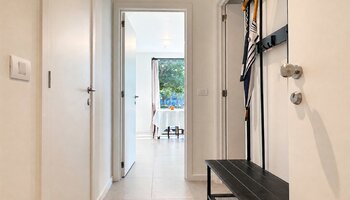 Gelijkvloers appartement met gezellig terras