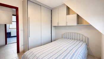 Instapklare woning met ruime garage in het centrum van Oostkamp