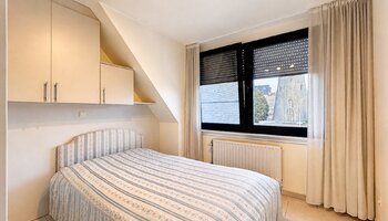 Instapklare woning met ruime garage in het centrum van Oostkamp