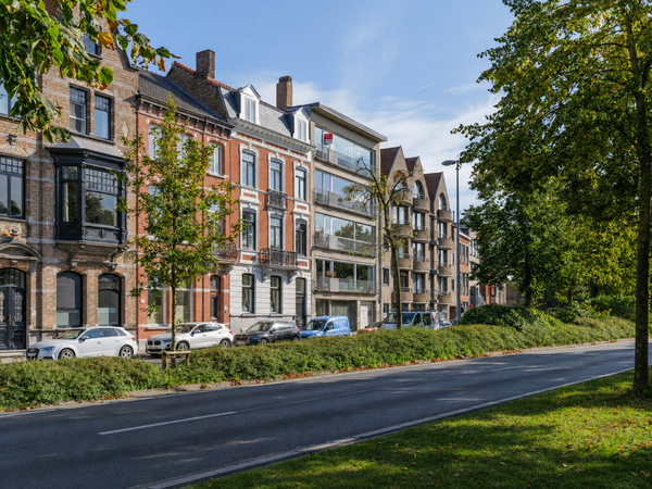 Appartement luxueusement fini avec une belle vue