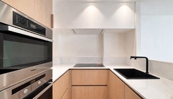 Prachtig gerenoveerd 3-SLK appartement gelegen op de Lippenslaan